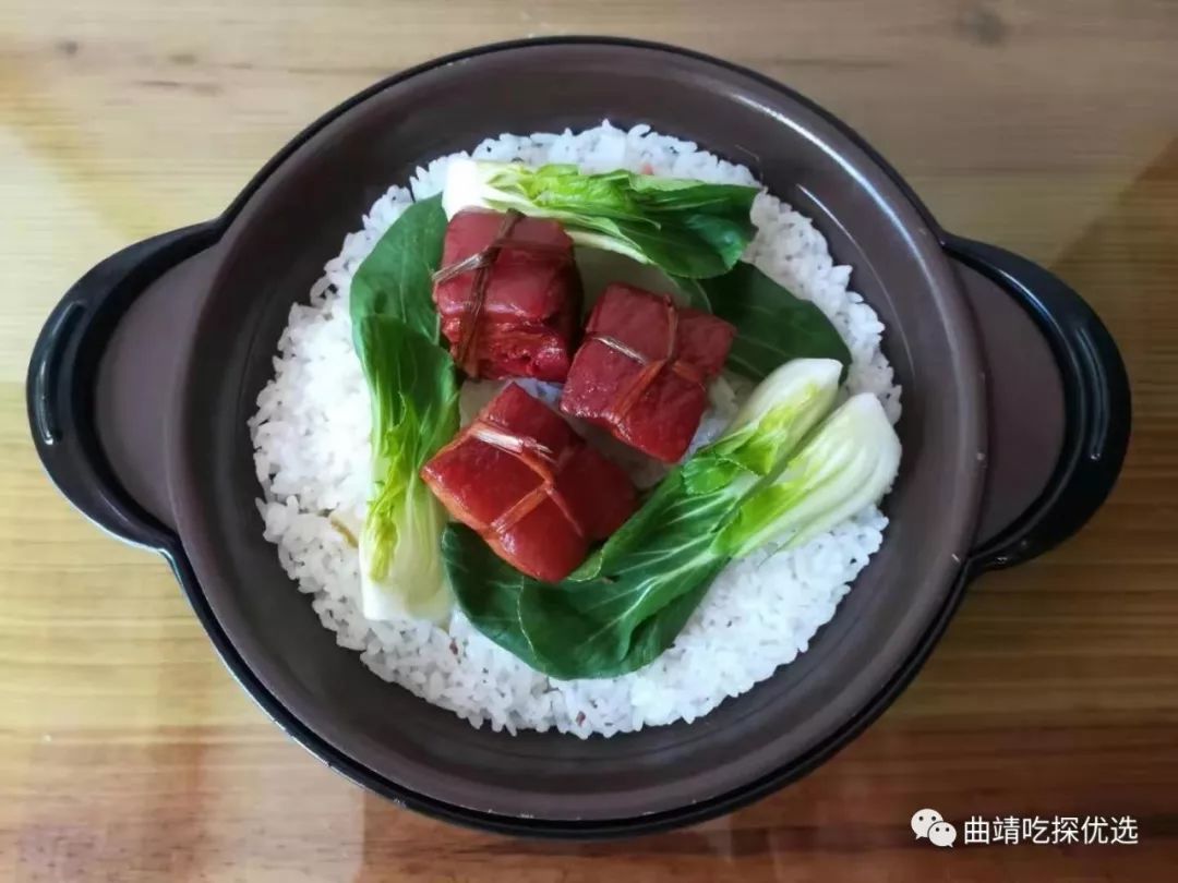 老曲靖的味道罗平砂锅饭