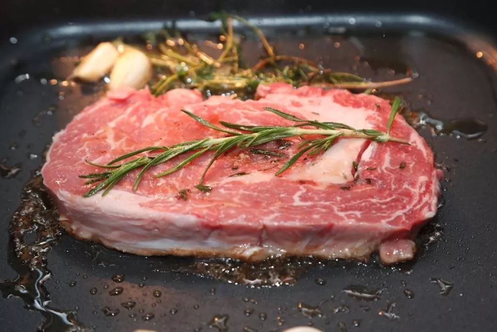 麦德龙中国正式引进法国原包装高品质冷鲜牛肉