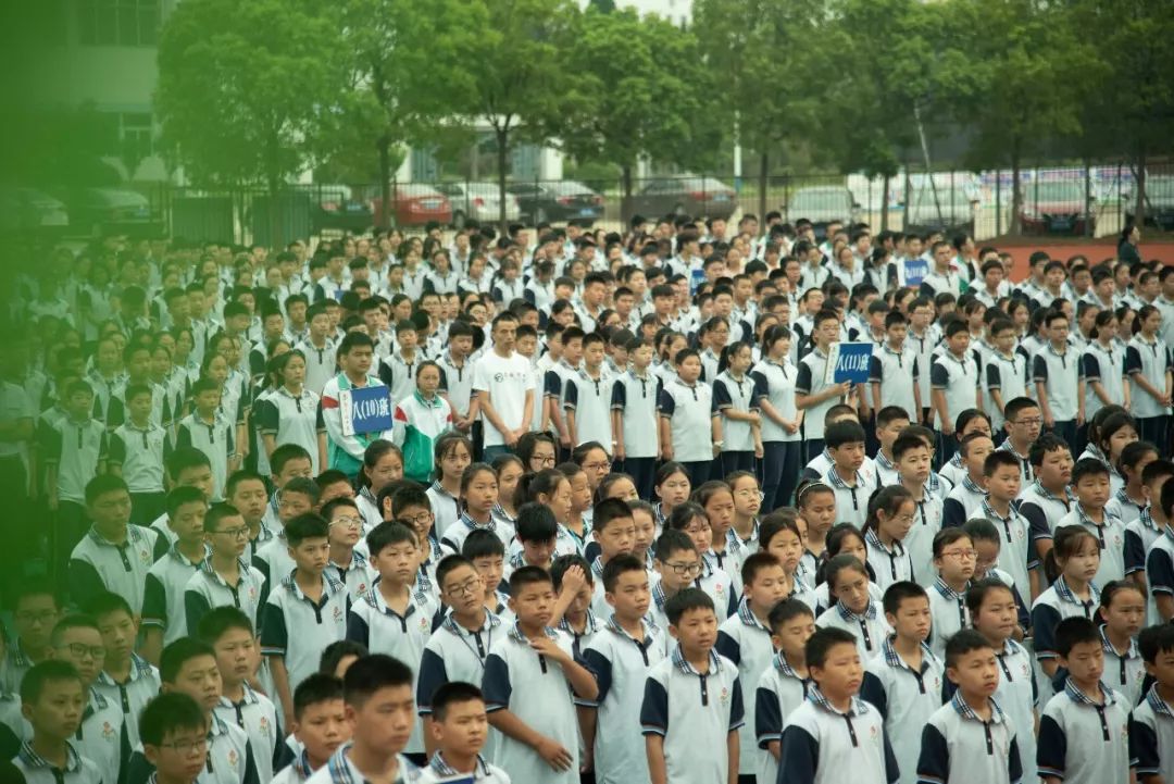 一篇改编自朱自清春的文章在郑梁梅中学师生之间火了