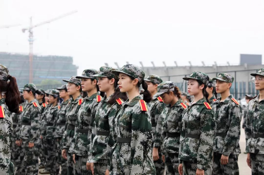 中南大学举行2019级开学典礼新生军训帷幕开启