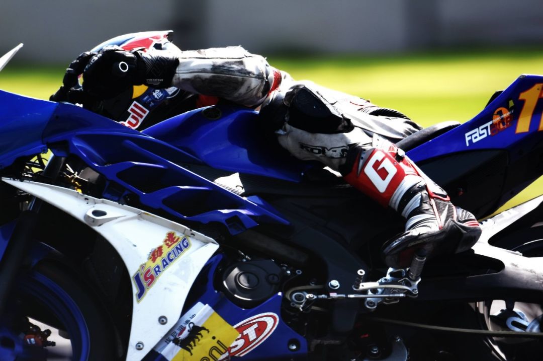 nitek 头盔图集:crrc 暨 csbk 秦皇岛站,梁宇华