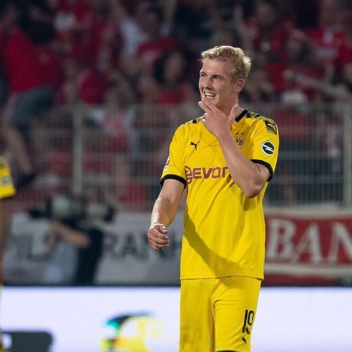 虽然说德国队10号位的储备球员很多,但是经过了世界杯结束之后的一年