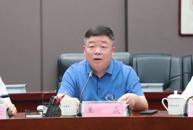 醉美飞天梦携手共翱翔丨飞天茅台卫星冠名见证茅台大数据建设新的里程