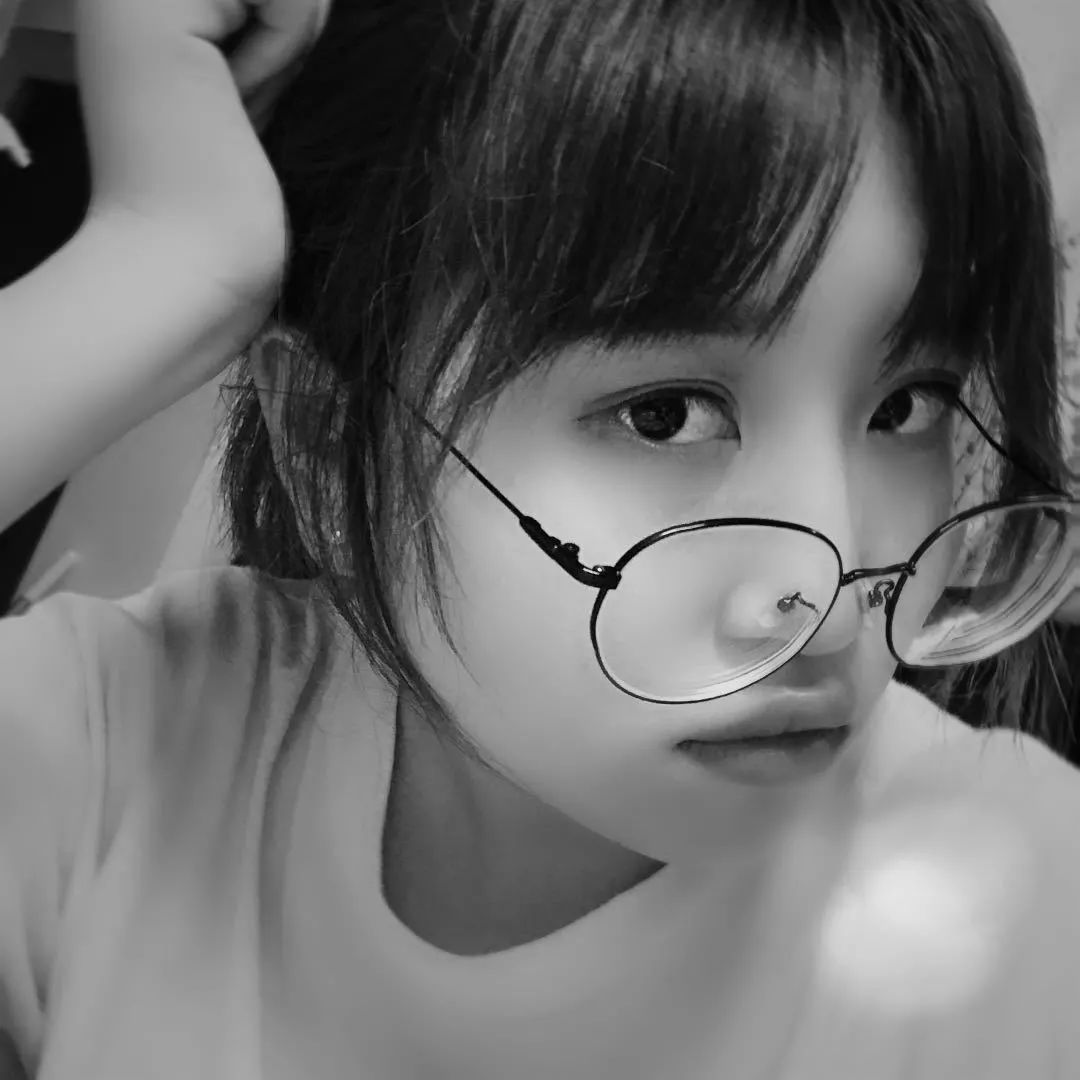 心怀赤诚永远可爱2019级计算机类2班班主任助理朱宁瑞