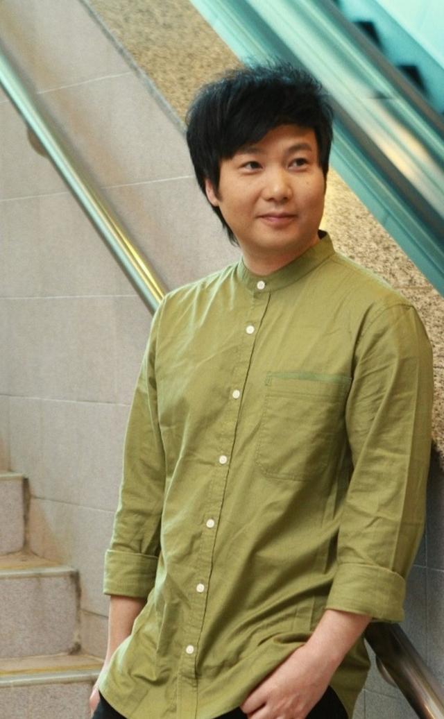 香港歌手兼dj的叶文辉(啤梨)将在9月12日举行入行二十周年的演唱会