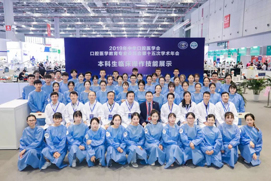 全程指导担任指导教师的强大指导团队学生科陶肖云科长口腔内科学教研