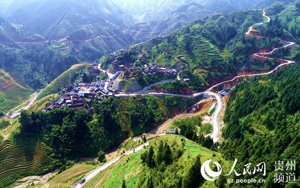 贵州农村山路图片图片