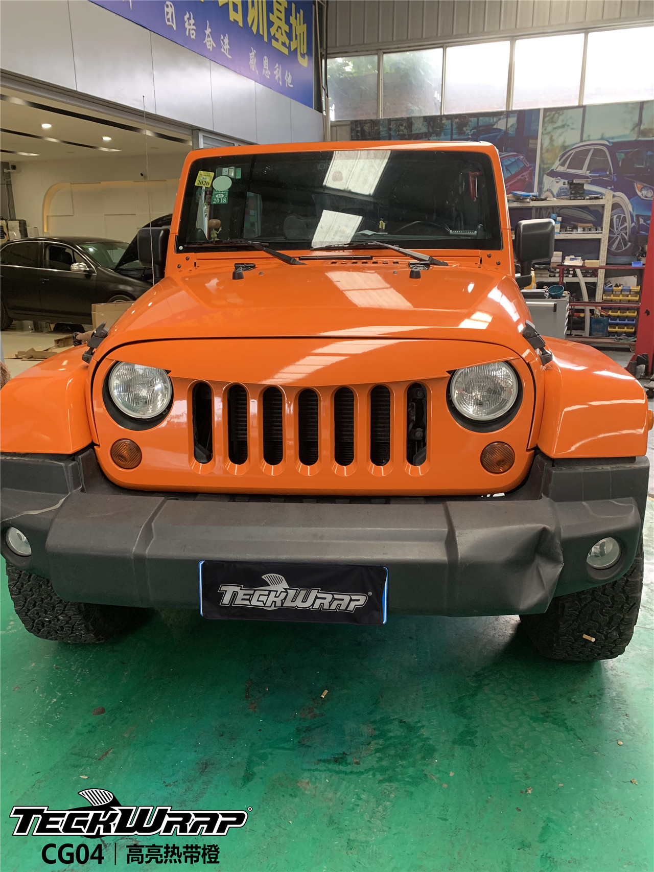 只为热爱而活jeep牧马人,改色贴膜teckwrap美国秃鹰cg04高亮热带橙