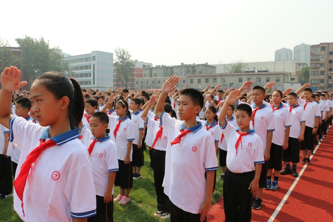 雪宫中学图片