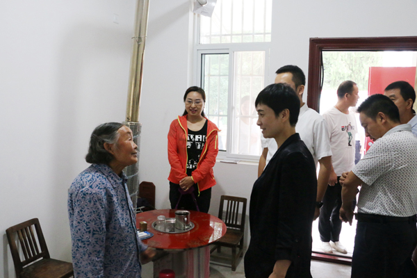 (图片来源:区卫生健康局)9月2日,副区长丁涛深入两河镇,黄官镇督导