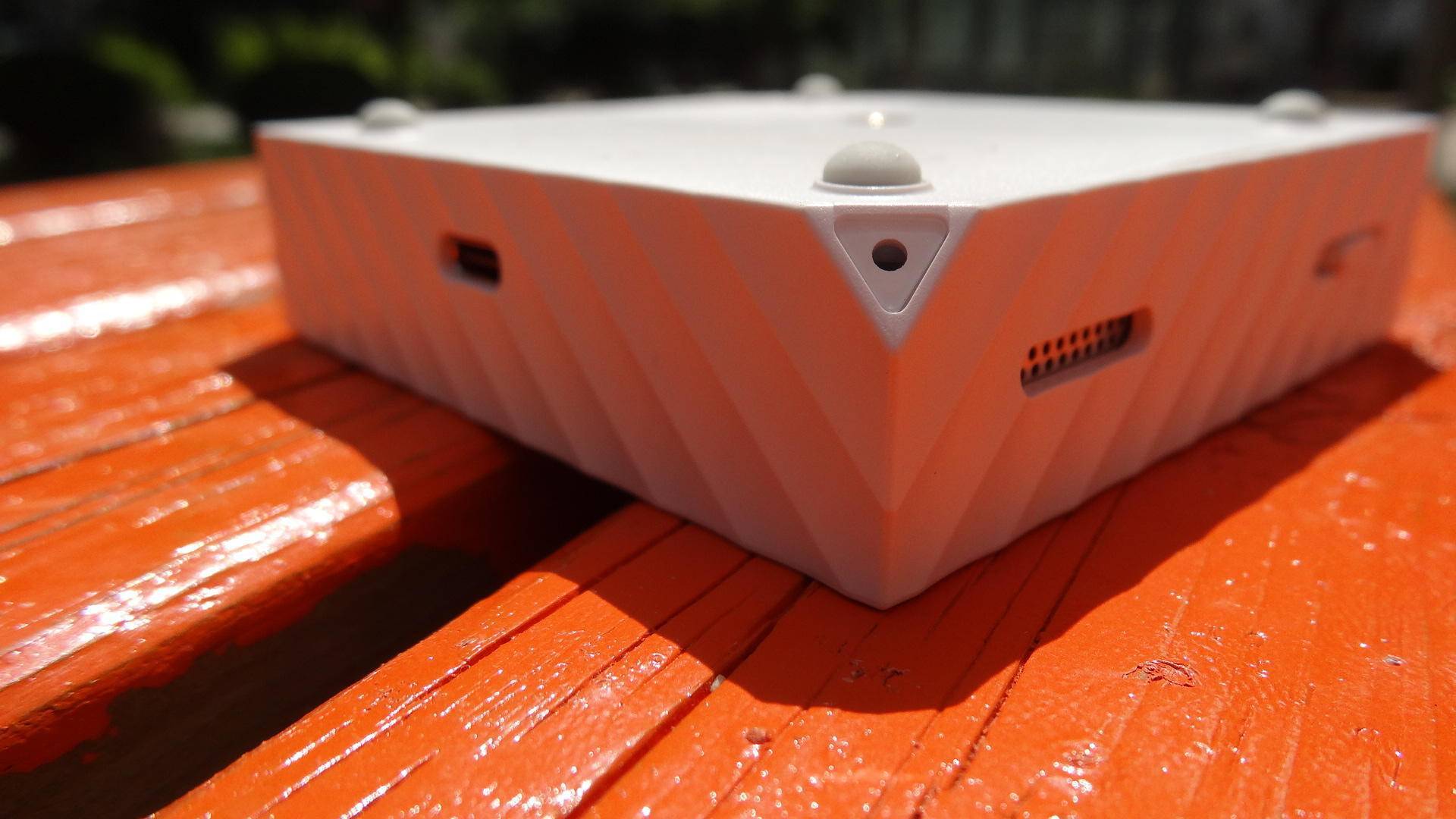 原创想哪里投影就那里投影lmix乐曼小微投影仪体验