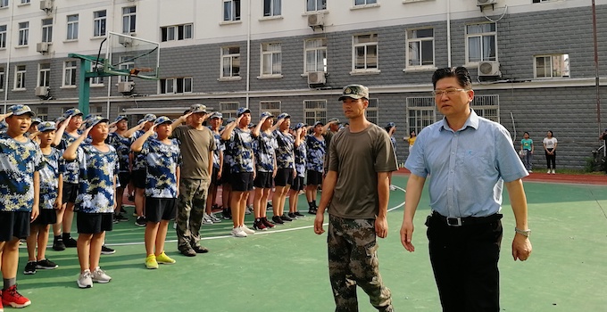 合肥怡文学校举行2019年军训汇报表演暨军训结业典礼