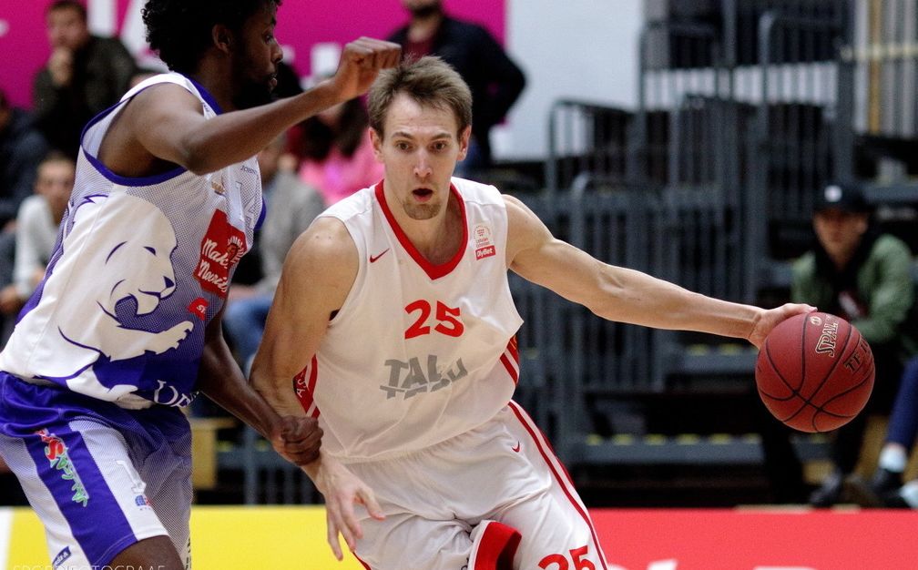 giese诺曼-卡宾norman kabin斯腾-奥姆sten olmre托马斯-拉迪克toomas