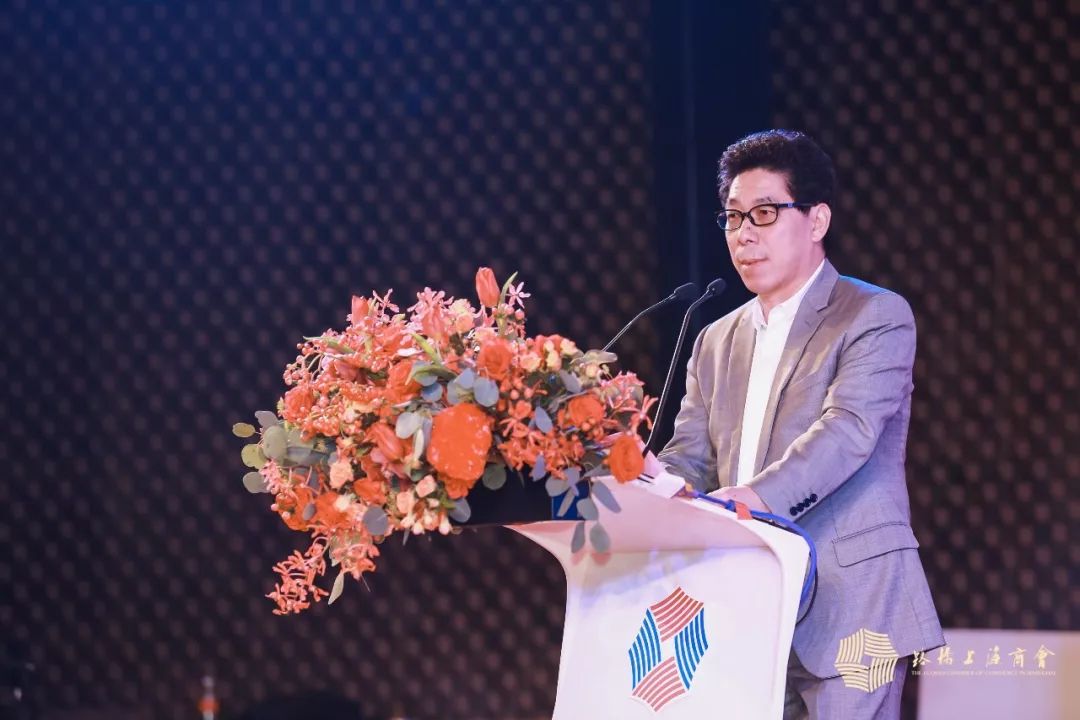 丰企业集团有限公司董事长朱永兴路桥上海商会在会长叶林富的带领下