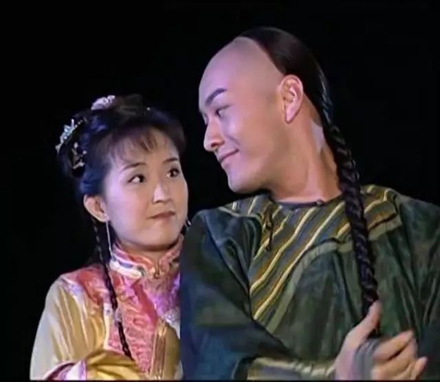 还珠接来知画的第一天晴儿就私奔了老佛爷的想法竟是这样