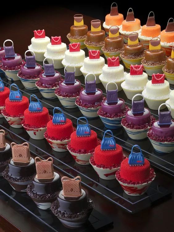 自助餐法式甜品 | 摆盘技巧 .