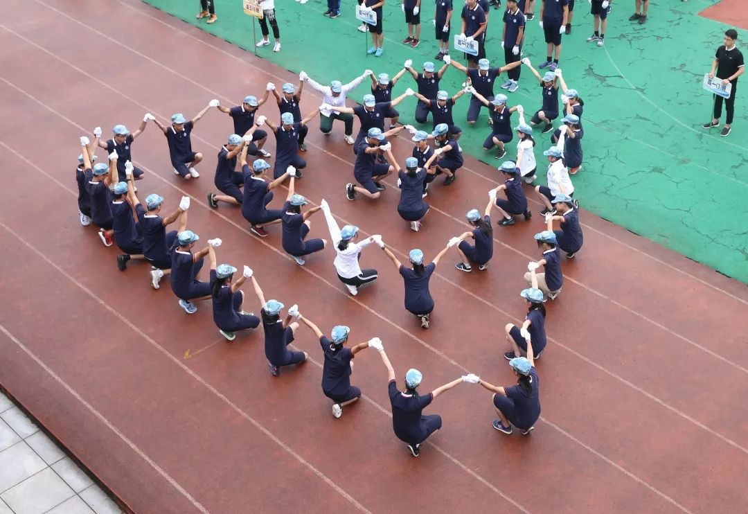 奋斗的青春最美丽宁波二中举行2019年第一学期开学典礼