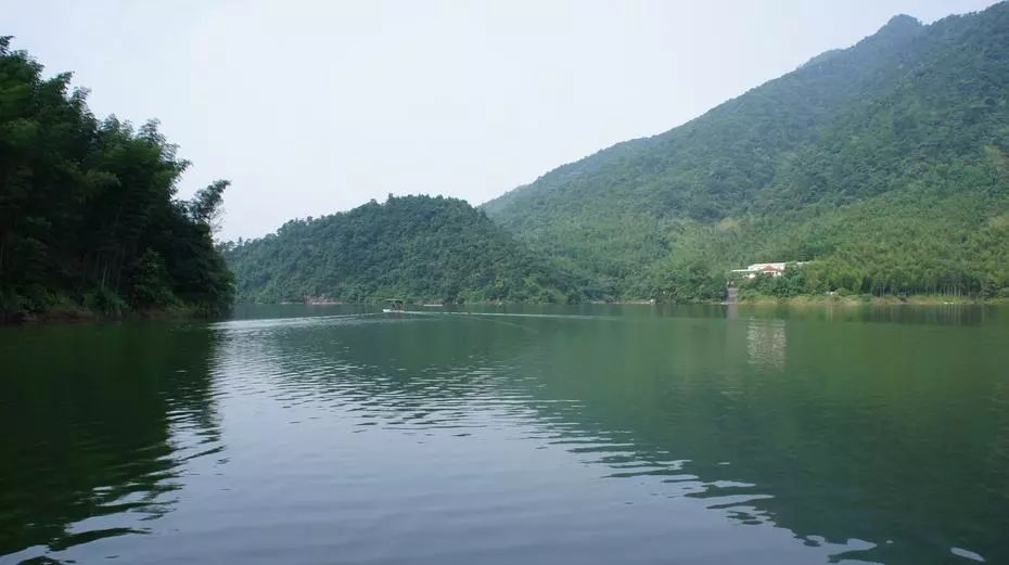 广西桂林长塘水库图片