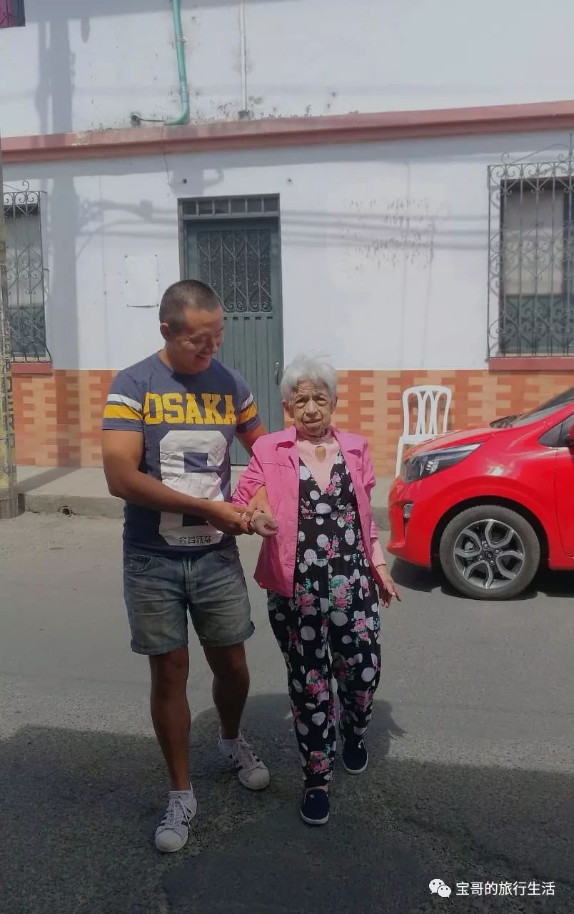委内瑞拉人和中国人在哥伦比亚的两种不同生活