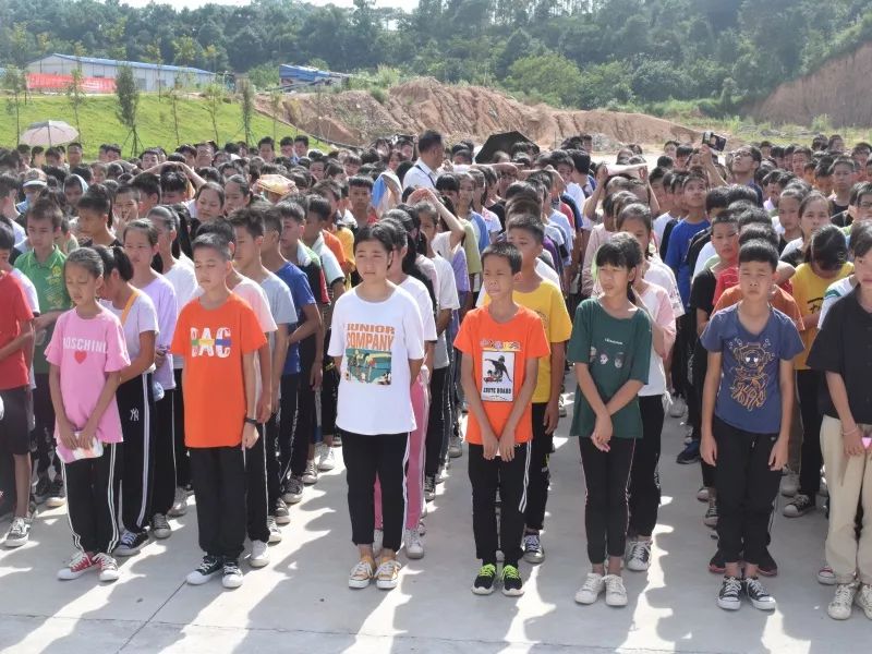 消防知识进军训系列报道三浦北消防走进浦北四中上好消防安全开学第一