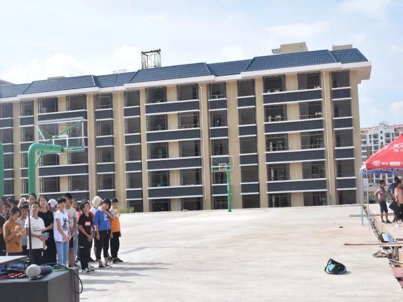 消防知识进军训系列报道三浦北消防走进浦北四中上好消防安全开学第一