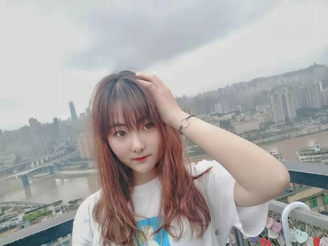 高婷婷 审计专业,宣传部技能大师,有着丰富的宣传经验,风趣幽默,乐于