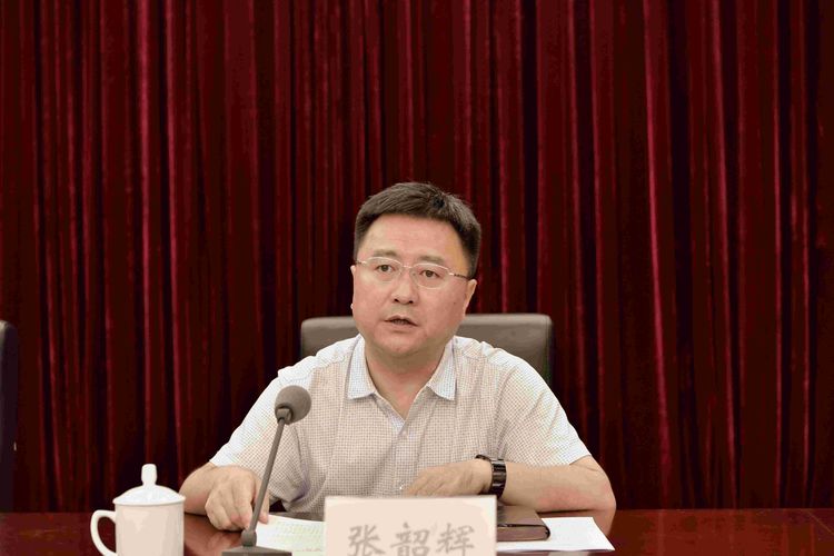 高陵区召开农村工作和脱贫攻坚工作会议