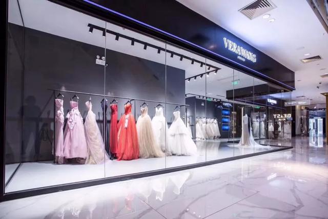 vera wang婚纱店门面图片