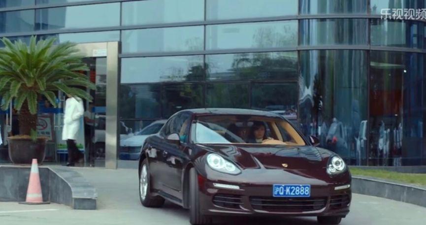 林肯大陆,高冷女性高管安迪的保时捷panamera,创业人员王柏川的宝马3