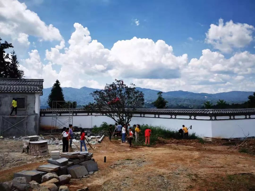 蒲川乡户蚌小学开展红领巾劳动美实践活动