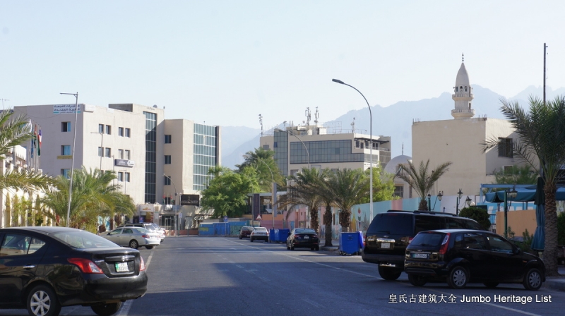 一些兵营和开罗,亚历山大,塞得港,伊斯梅利亚,苏伊士等城市的重要经济