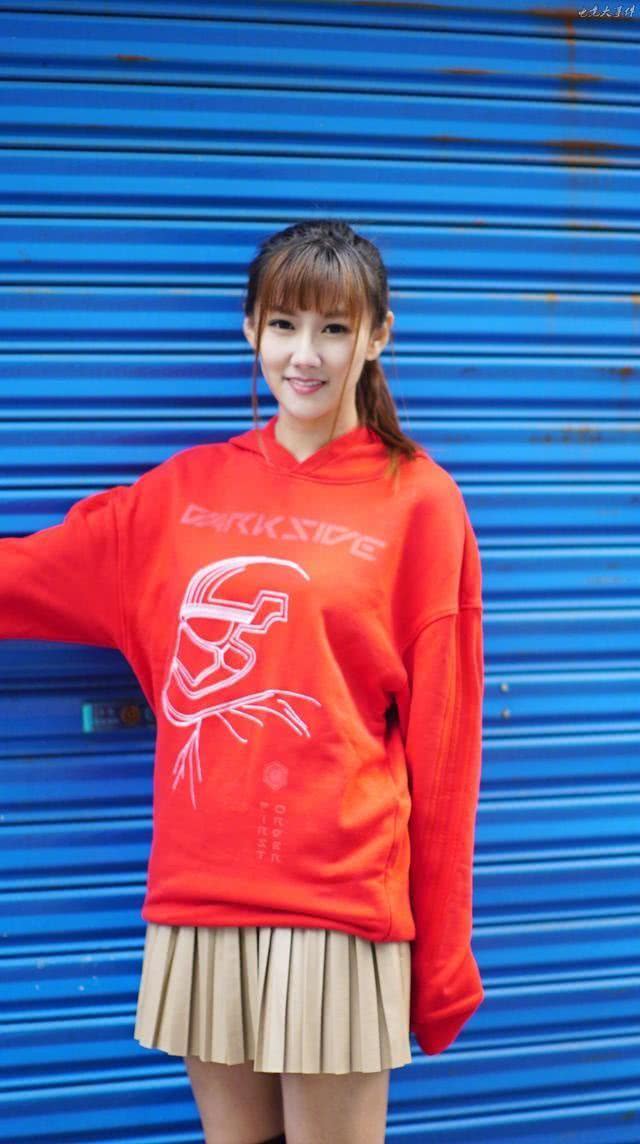 时隔多年小苍与gogoing旧情复燃心情大好晒出亲密合照