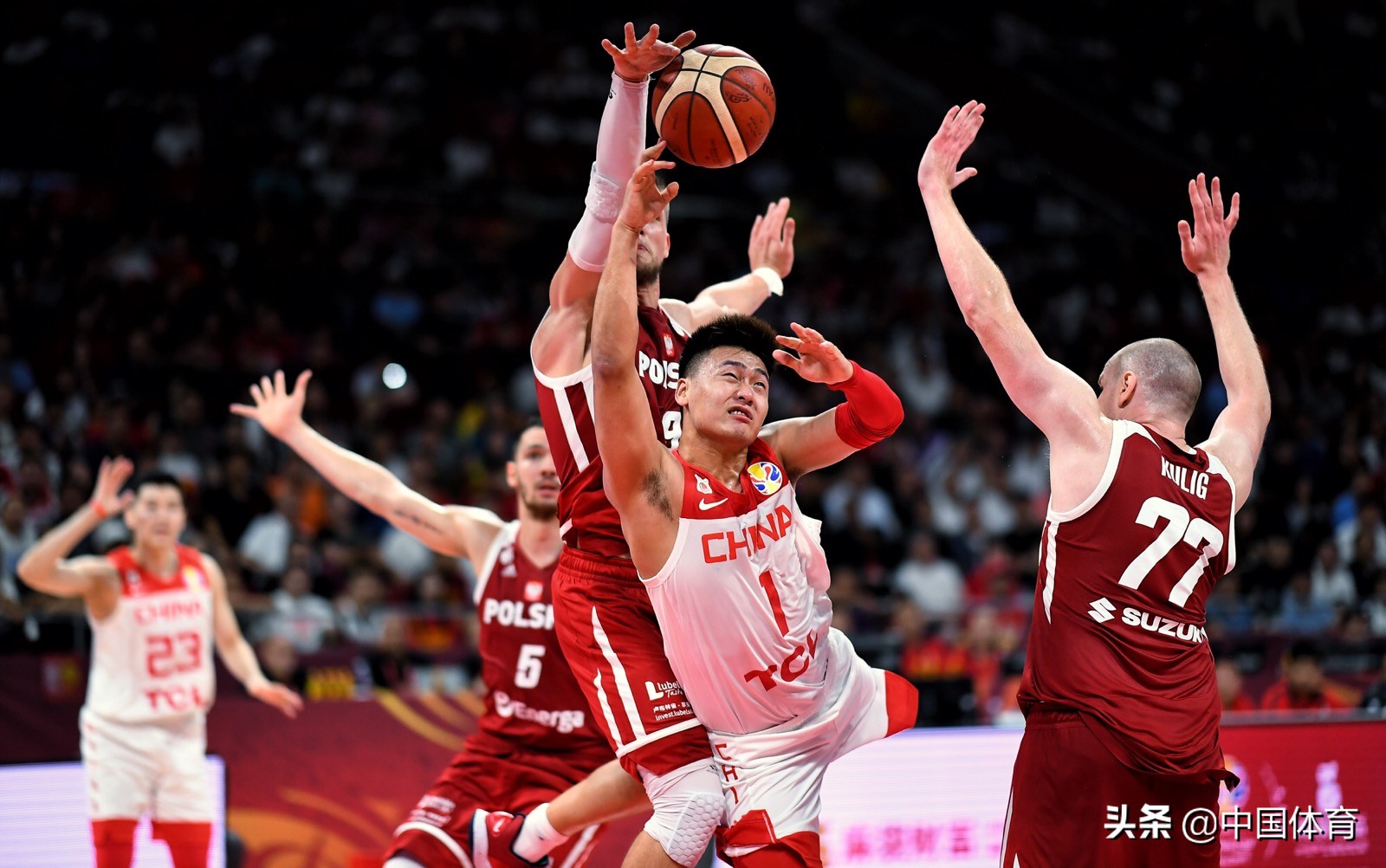 2019男篮世界杯小组赛a组加时赛,中国队76比79惜败波兰队