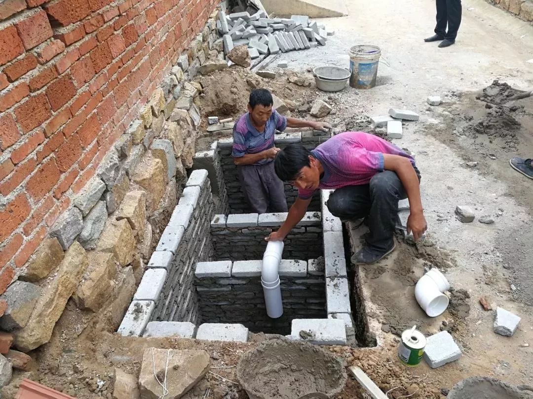 福山东厅街道扎实推进农村改厕工作