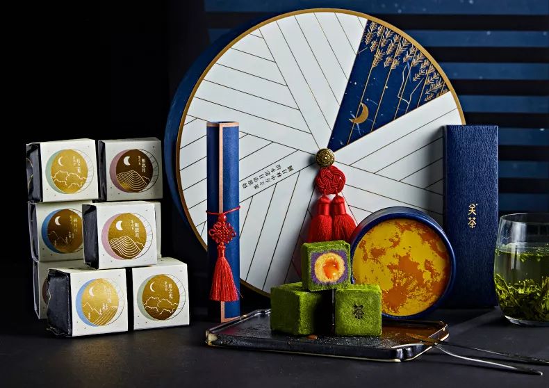 新国潮你玩儿对了吗盘点10款网红国风超高颜值月饼