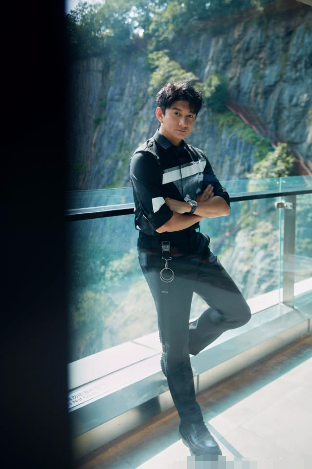 原创吴奇隆得子后不再与老婆刘诗诗搭档理由脱口而出却叫人无法反驳