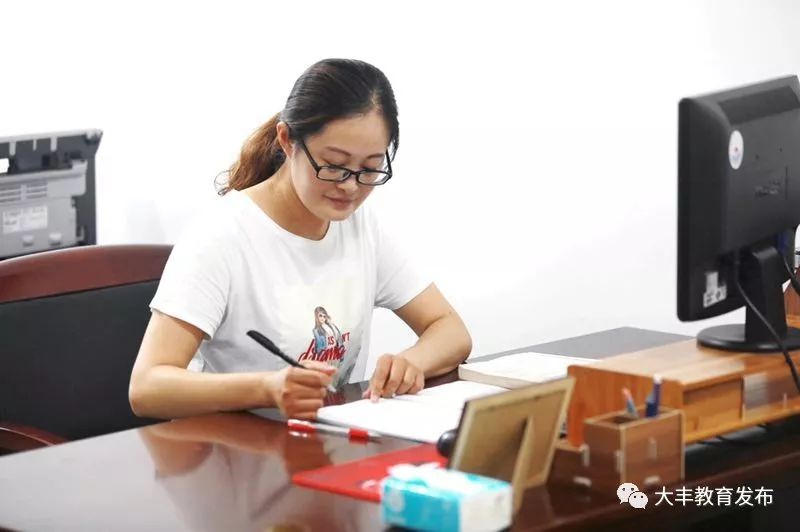 教师风采做一名走心的好老师记区职业技术教育中心教师赵晓梅