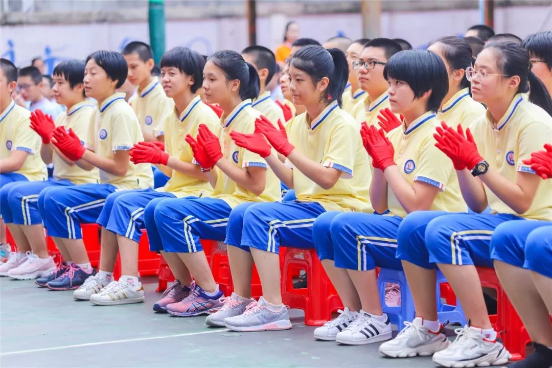 好风凭借力扬帆正当时华伦中学开学啦