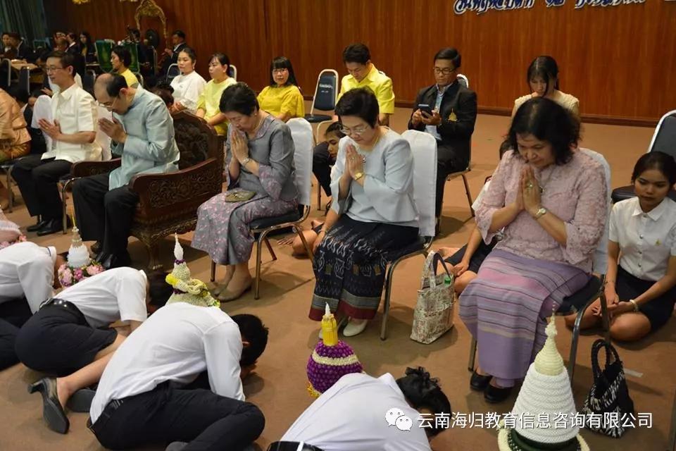 拜师节学生毕业典礼泰国诗琳通公主授予曼谷皇家理工大学中国办事处