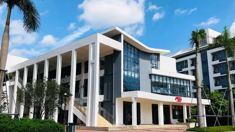 恒大学校开园迎新了!开学第一天,新梦想,心起航!