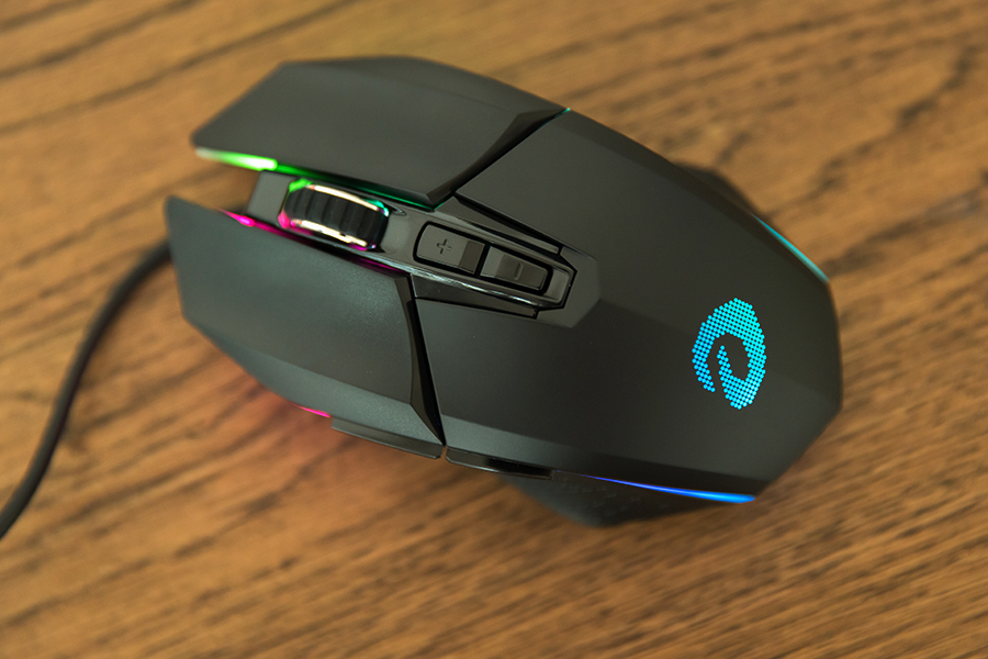 原创高颜值与好手感的结合体达尔优牧马人em915五代游戏鼠标评测