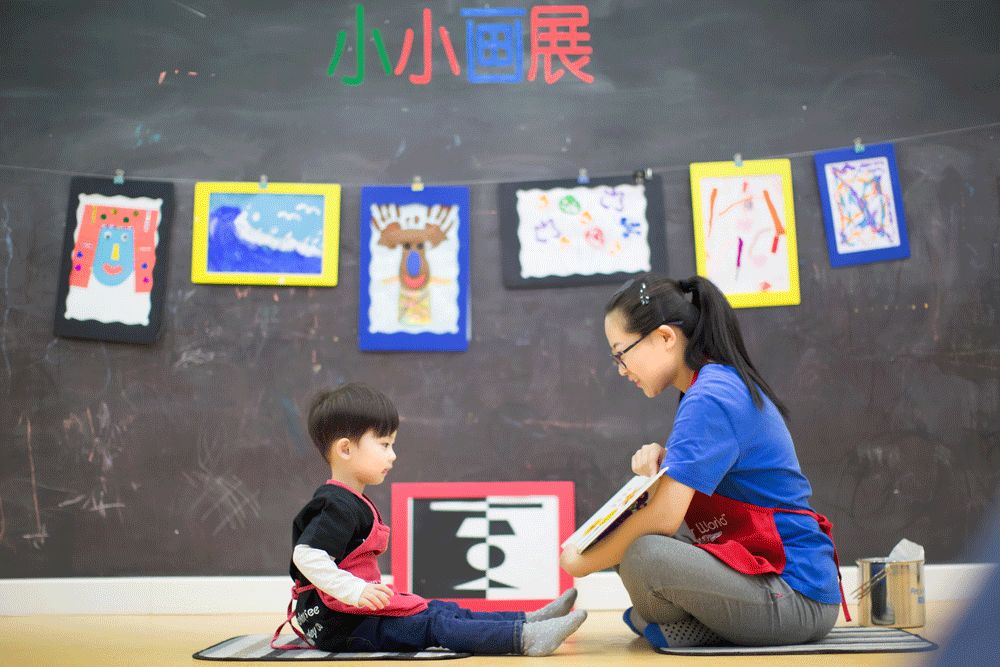 美吉姆享誉全球的就是他的课程,欢动课my gym,艺术课my art和音乐课my