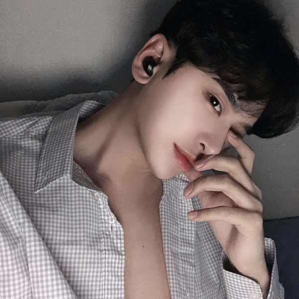 在这4个时刻真正爱你的男人他会想到你