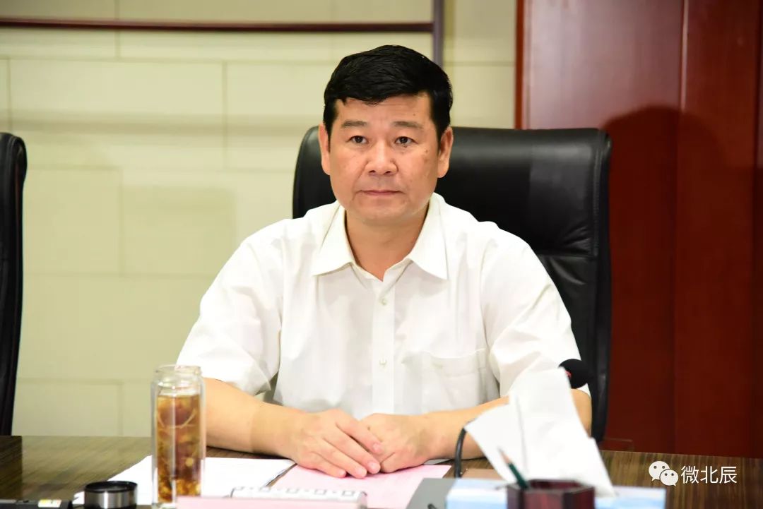 长韩俊平一行,区委副书记,区长王宝雨,区领导李洪东,庞镭,胡学春参加