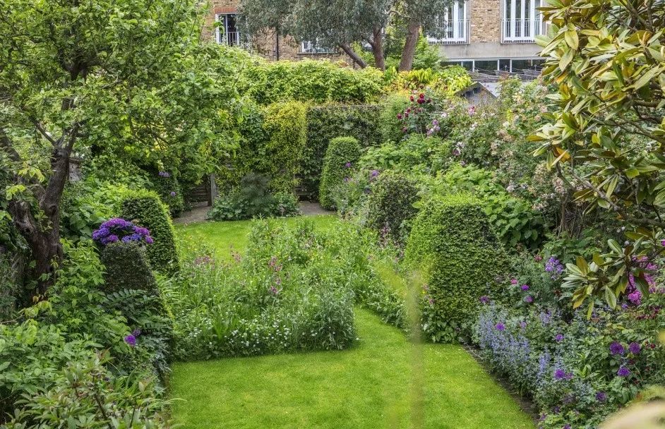 欣赏看看美国花园设计师如何设计自己在伦敦的后花园