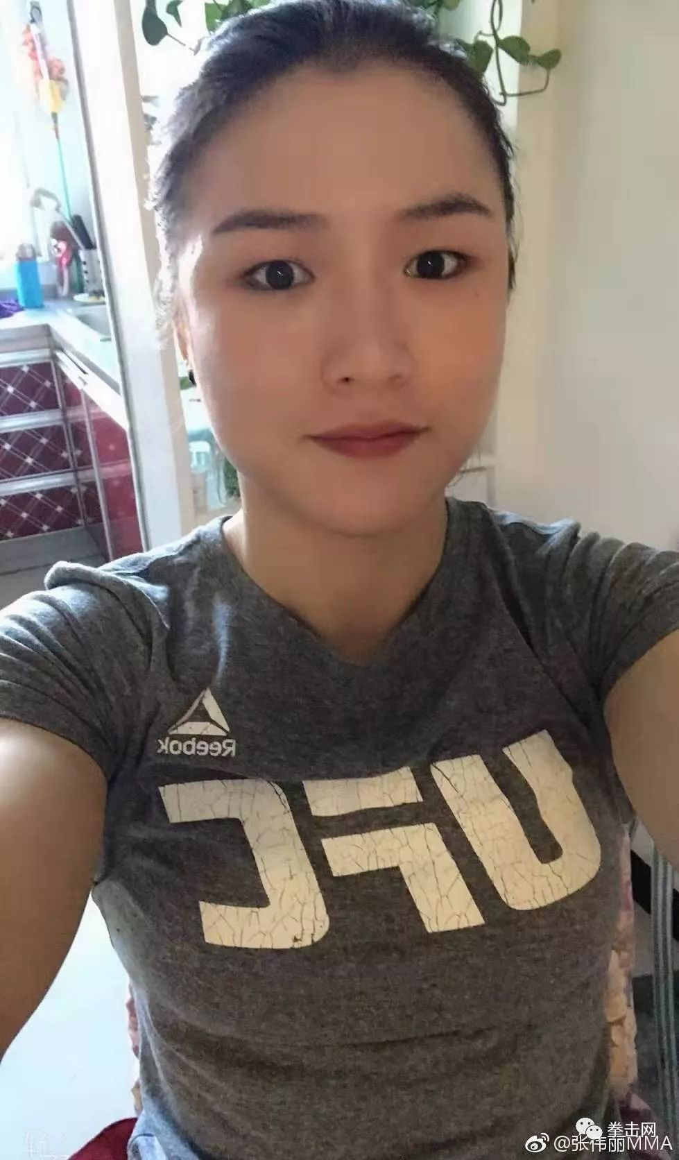 邯鄲美女張偉麗奪得ufc拳王震驚世界