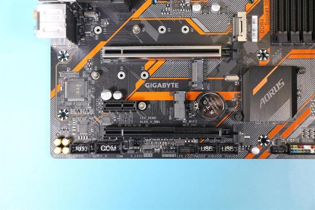 "雕"牌来到百元级市场!技嘉b365m aorus elite主板评测 zt
