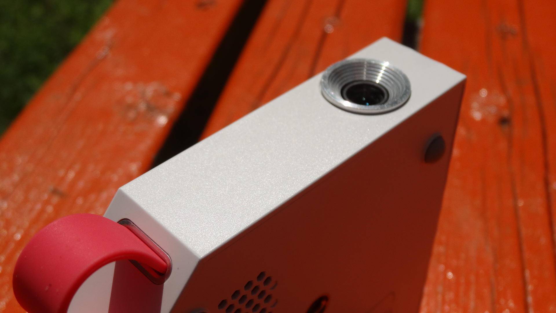 原创想哪里投影就那里投影lmix乐曼小微投影仪体验