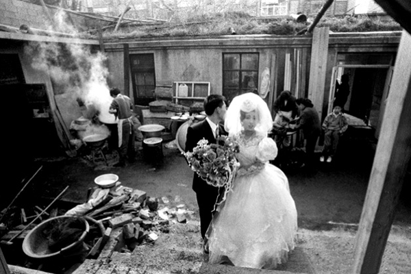镜头下记录90年代的中国式婚礼