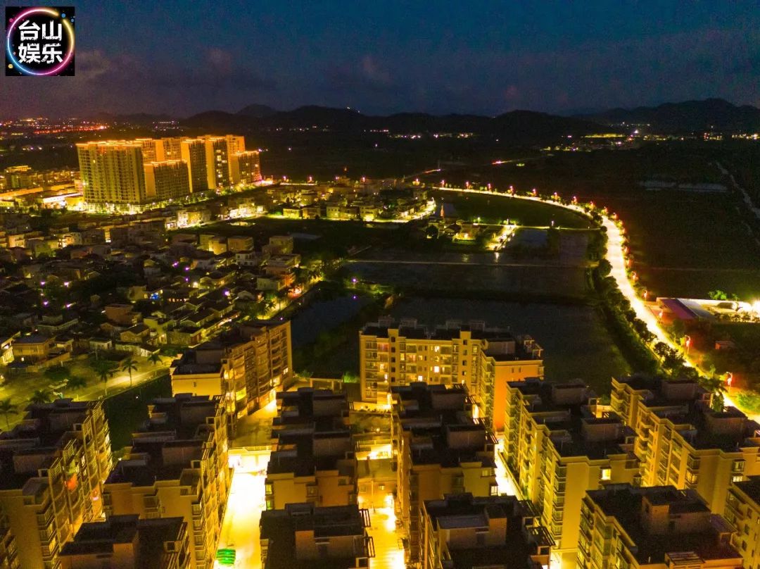 航拍:台山"海宴夜景"想不到这么靓!是你的家乡吗?